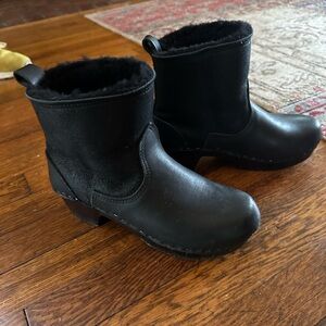 No. 6 Clog Boots